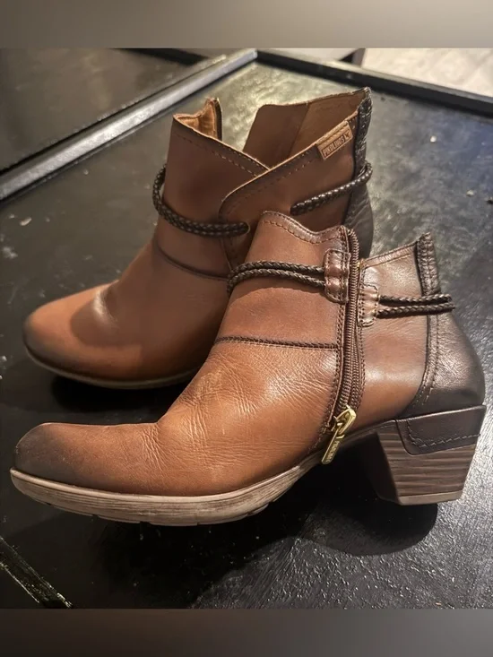 Pikolinos Women's Brown Leather Ankle Booties  - Casual Block Heel ankle rope - Picture 2 of 10